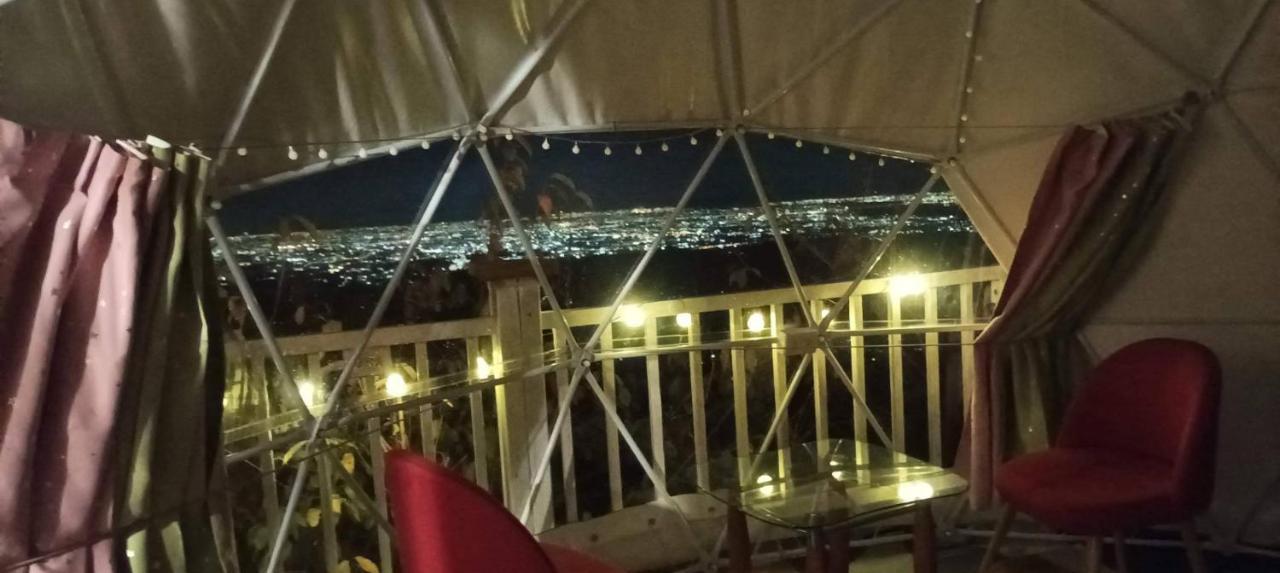Sky Lounge B&B Чжушань Экстерьер фото