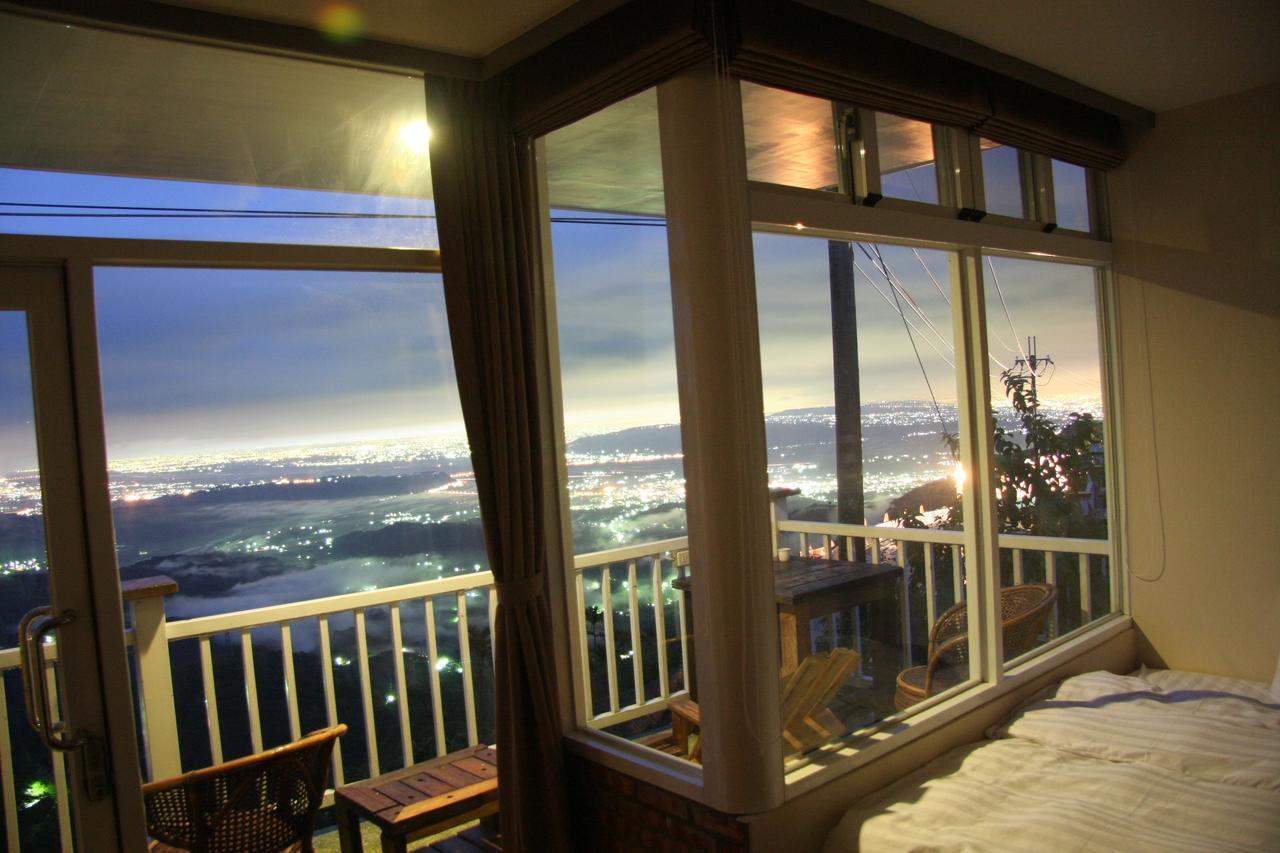 Sky Lounge B&B Чжушань Экстерьер фото